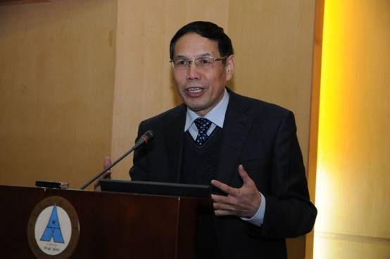 吴汉东.jpg